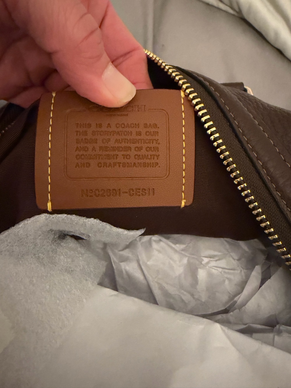 Coach Maple Pebbled Leather Rowan with Gold Hardware - Picture 3 of 4
